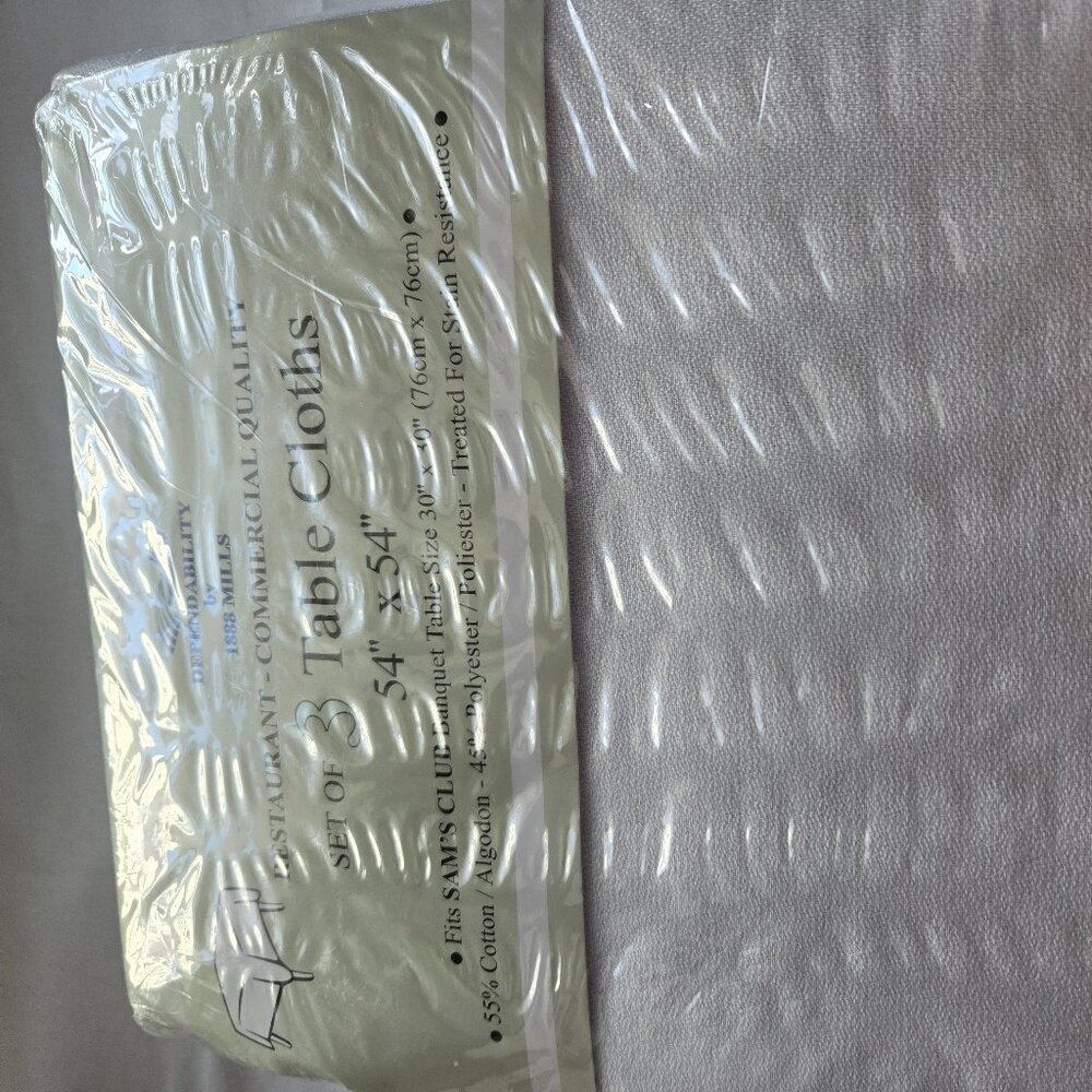 RESTAURANT - COMMERCIAL QUALITY 3 TABLE CLOTHS 54" x 54"  (NWT) - Picture 4 of 4